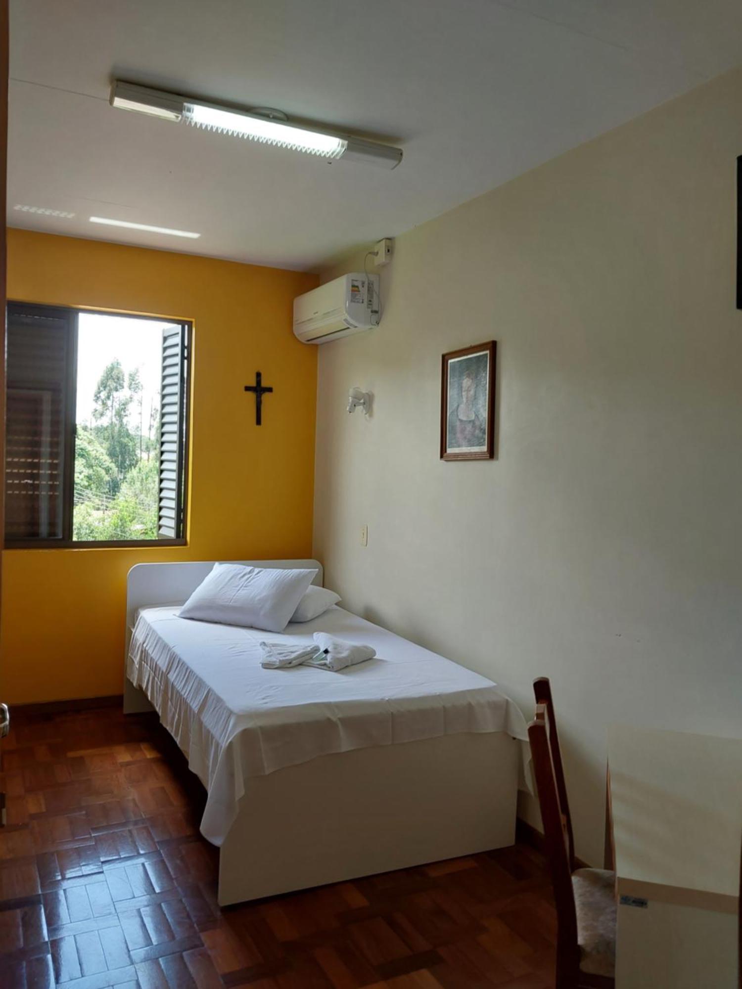 Casa Santa Cruz Hotel Passo Fundo Exterior photo